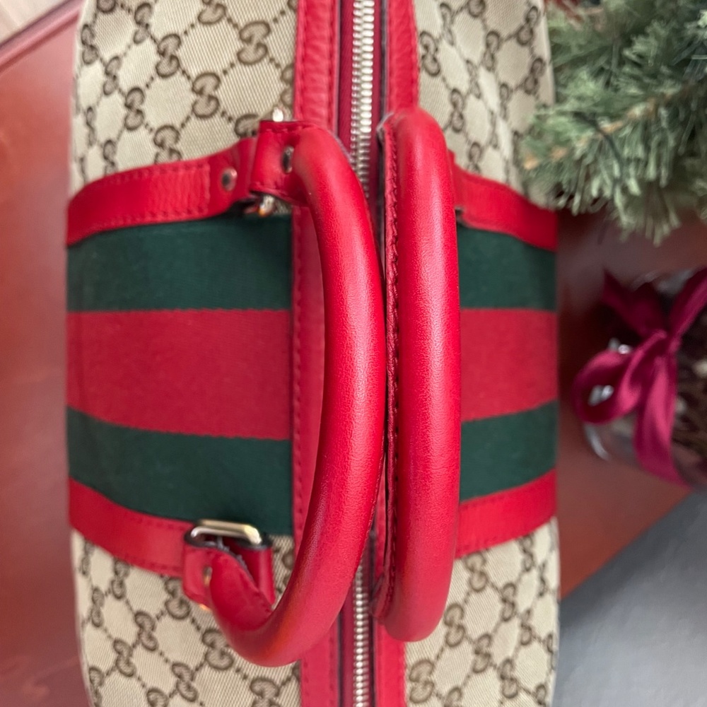 Gucci Boston Red Sherryline 2-way Crossbody Tote - Picture 15 of 15